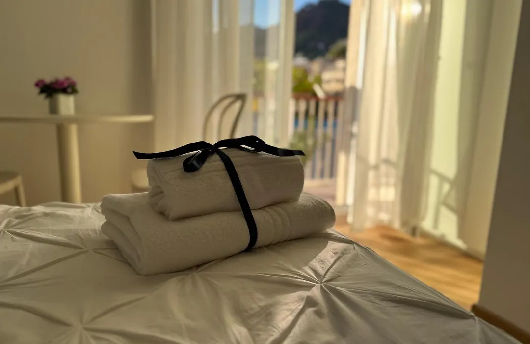 B&B Compare Felice-1